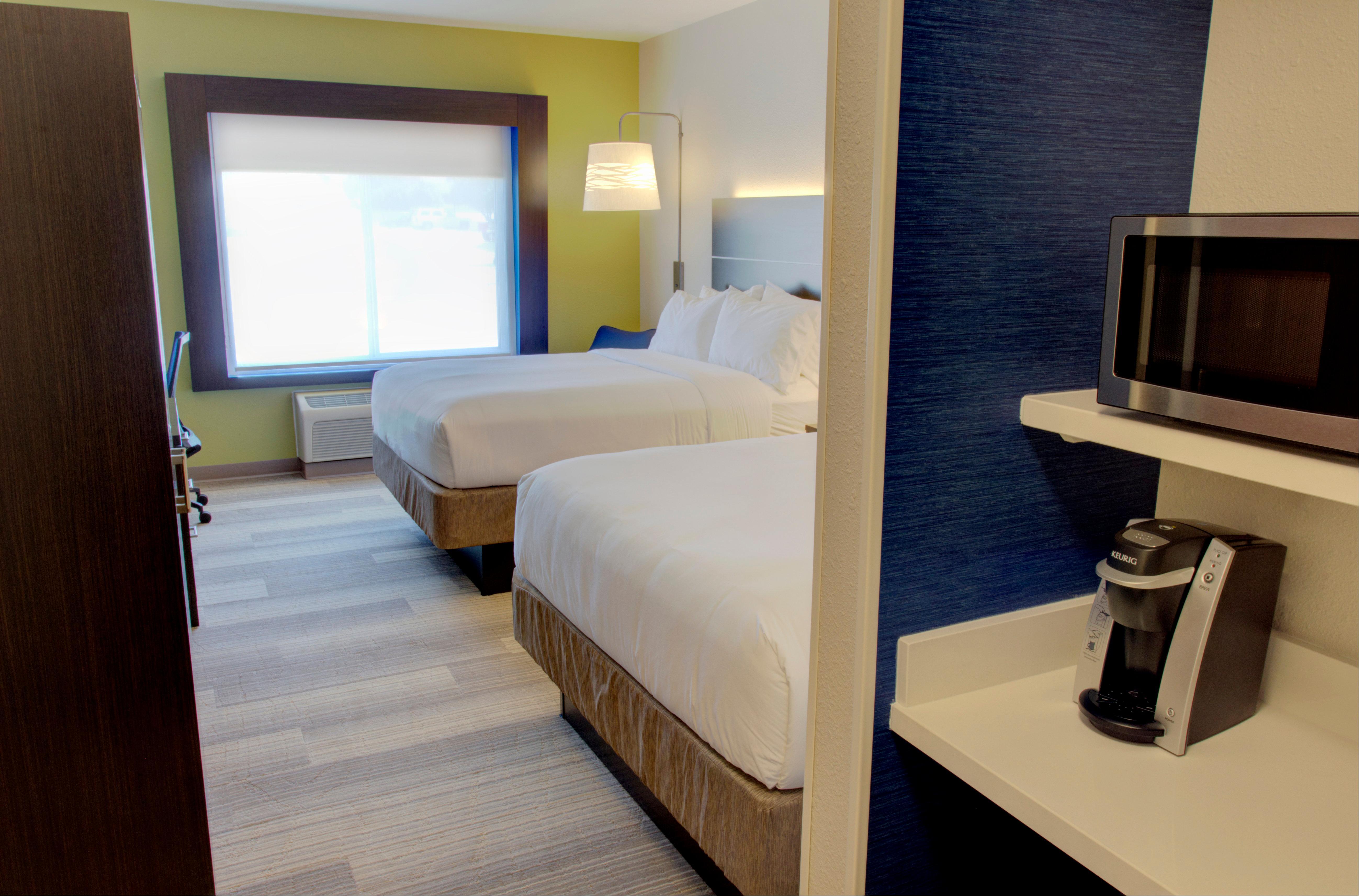 Holiday Inn Express & Suites Le Mars By Ihg Bagian luar foto