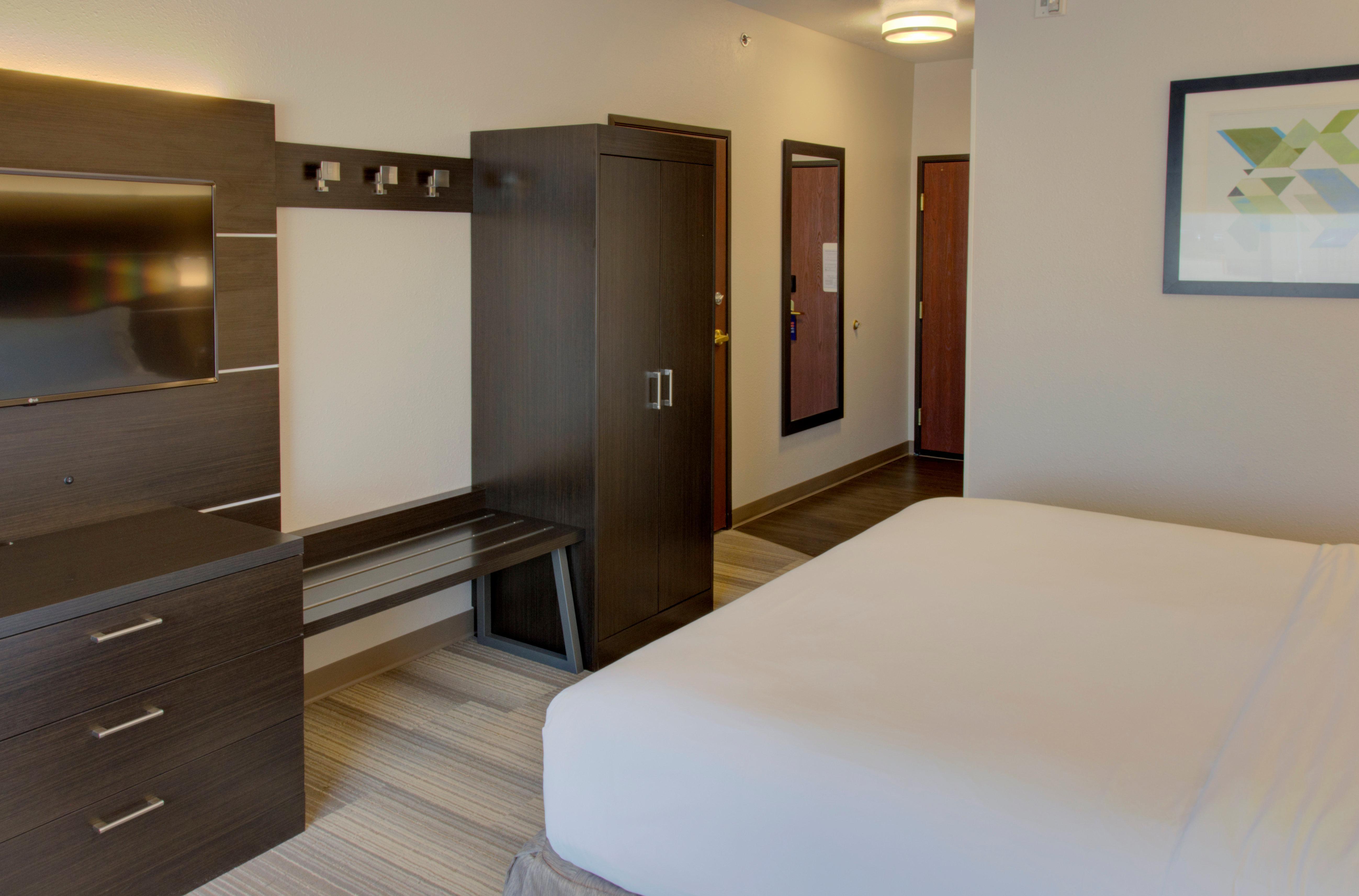 Holiday Inn Express & Suites Le Mars By Ihg Bagian luar foto
