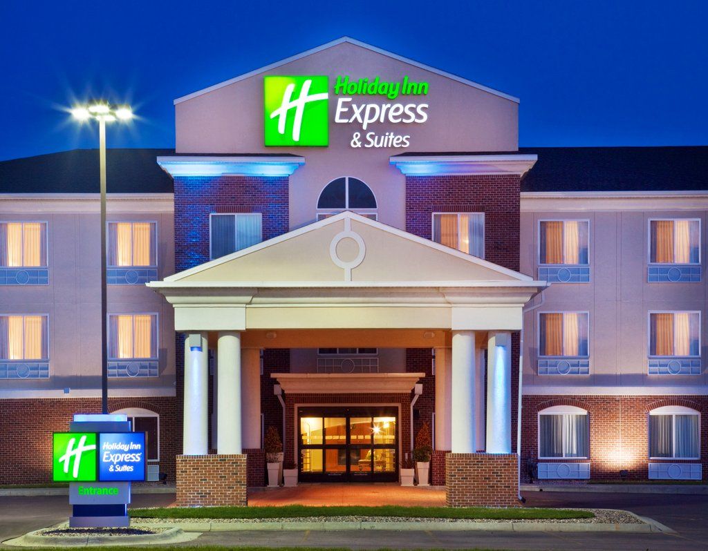 Holiday Inn Express & Suites Le Mars By Ihg Bagian luar foto