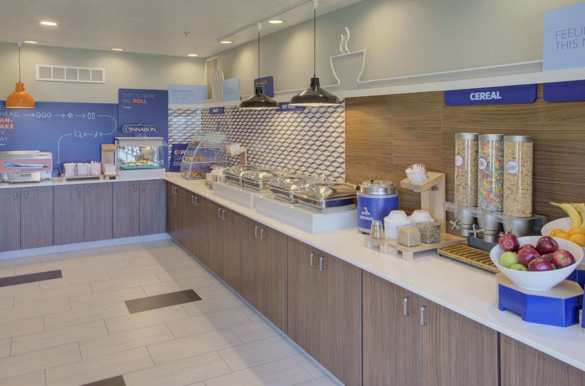 Holiday Inn Express & Suites Le Mars By Ihg Bagian luar foto